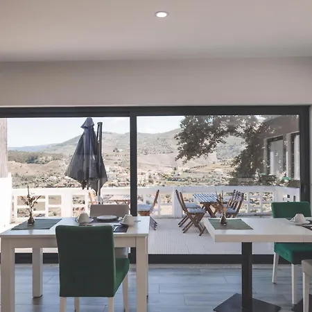 Quinta Da Portela Douro ベッド・アンド・ブレックファスト 4*