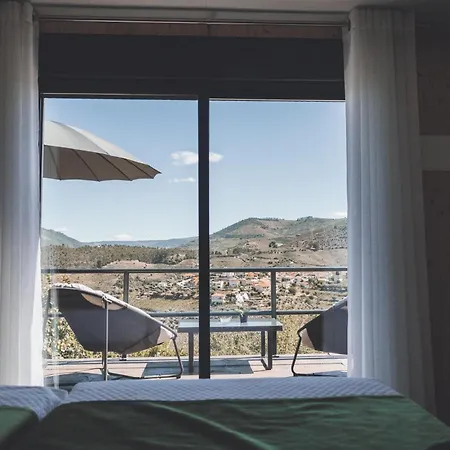 Quinta Da Portela Douro ベッド・アンド・ブレックファスト 4*