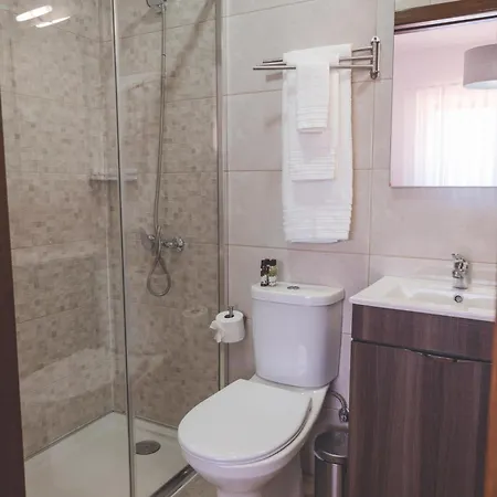 Quinta Da Portela Douro Oda ve Kahvaltı Armamar