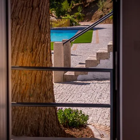 Quinta Da Portela Douro Oda ve Kahvaltı Armamar