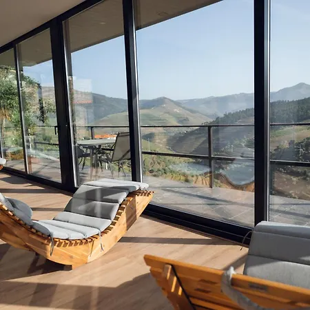 Quinta Da Portela Douro アルママール