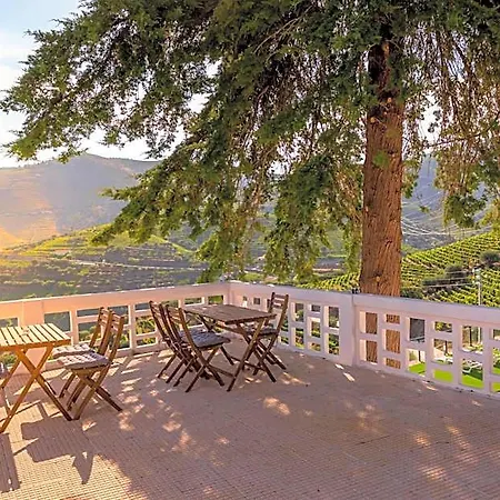 Quinta Da Portela Douro فندق مبيت وإفطار 4*
